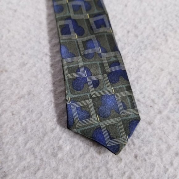 Disney Walt Disney World Mickey Mouse Neck Tie - Picture 7 of 8
